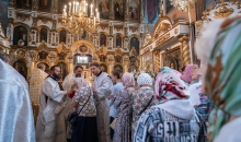 Престольные торжества и 75-летие возобновления богослужений