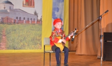 За родником белый храм