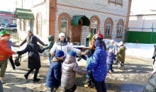 Масленичные гуляния прошли в воскресной школе Преображенского собора