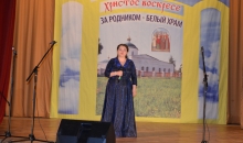 За родником белый храм